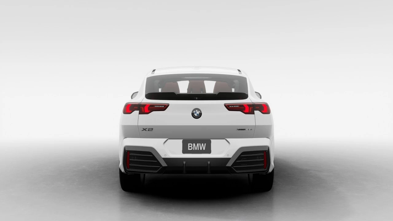 2026 BMW X2 xDrive28i Main Image
