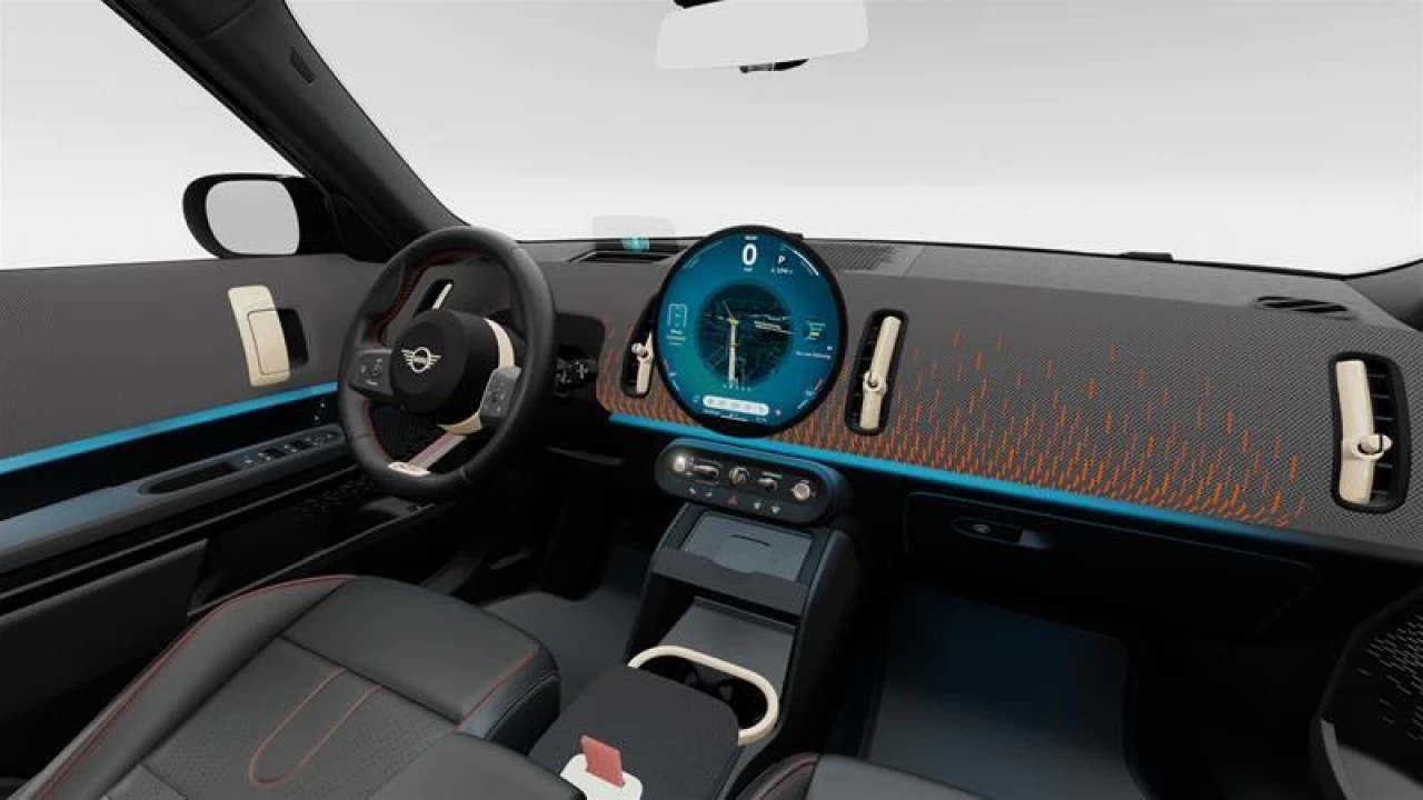 2025 MINI Countryman SE ALL4 Main Image
