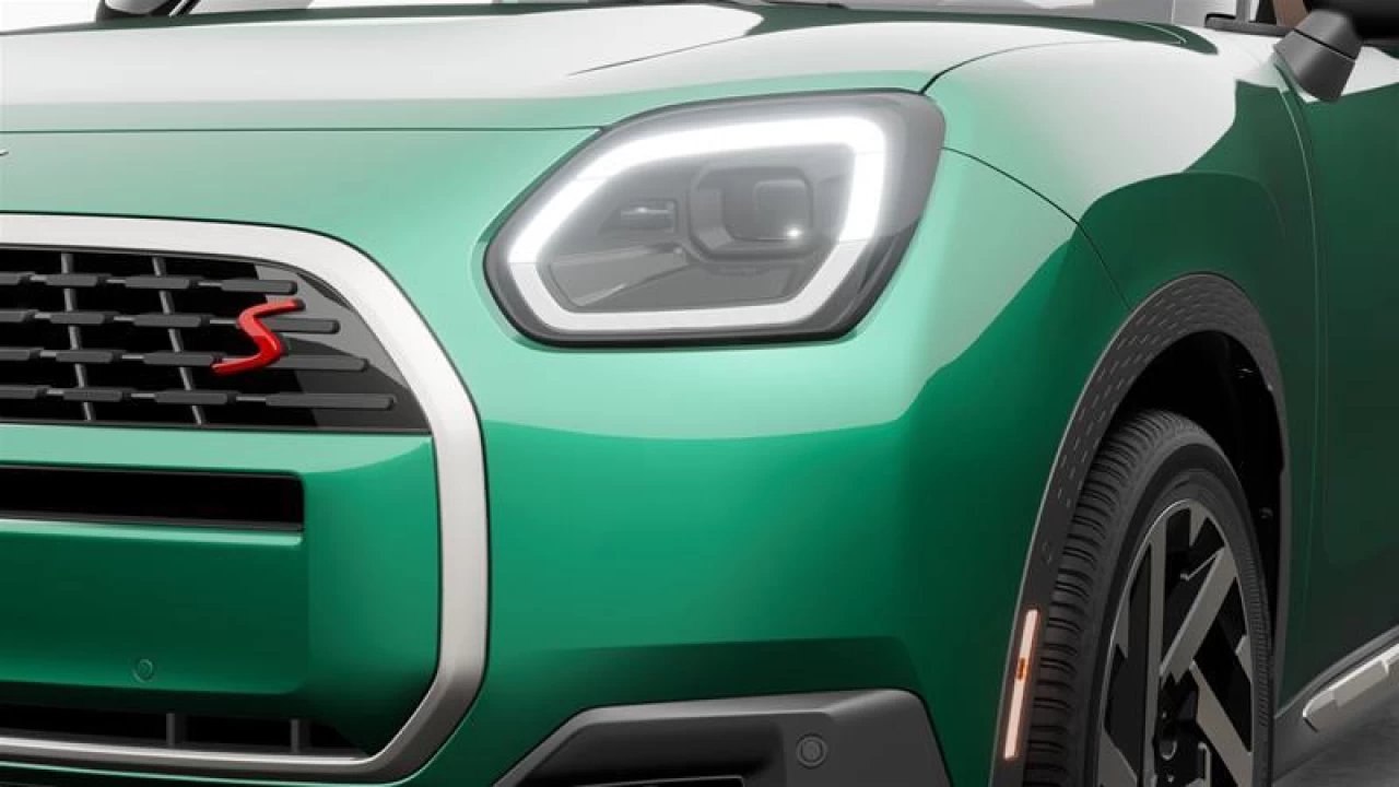 2027 MINI Countryman Cooper S ALL4 Main Image