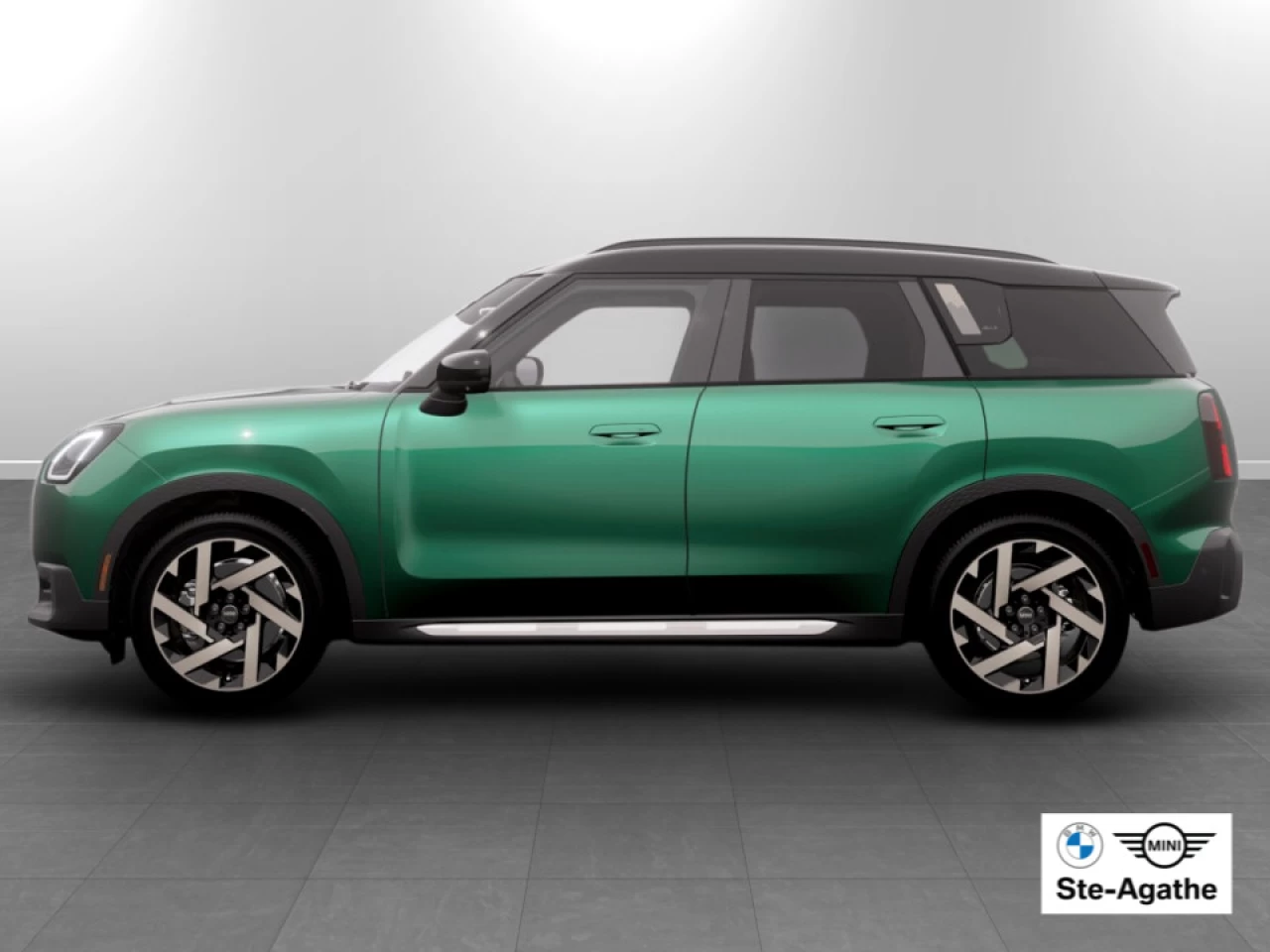 2027 MINI Countryman Cooper S ALL4 Main Image
