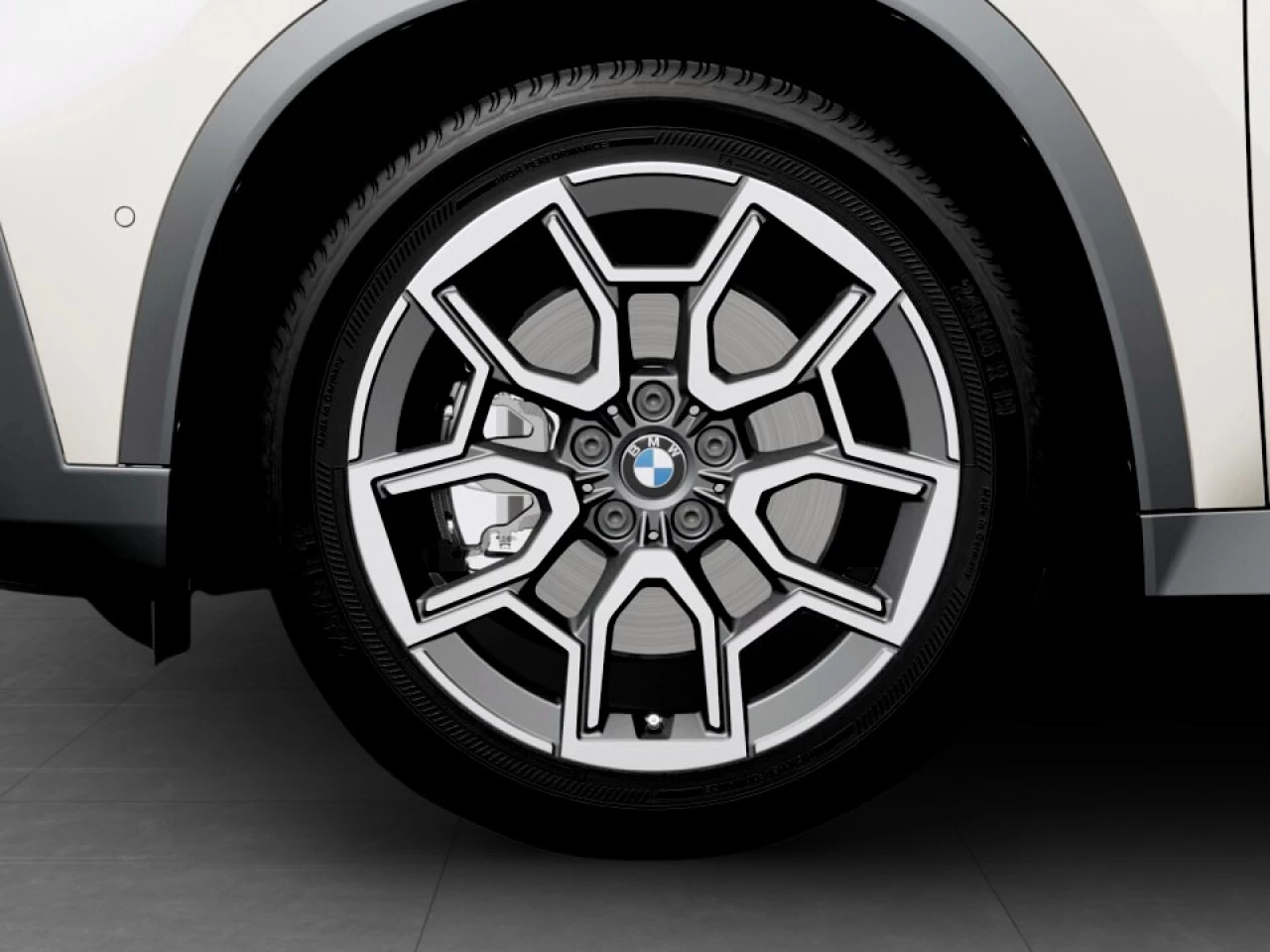 2027 BMW X1 xDrive28i Main Image