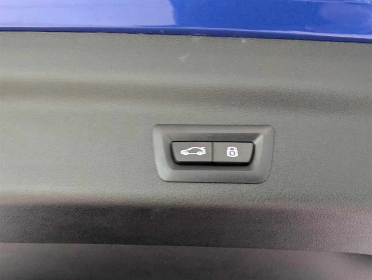2025 BMW X1 xDrive28i Main Image