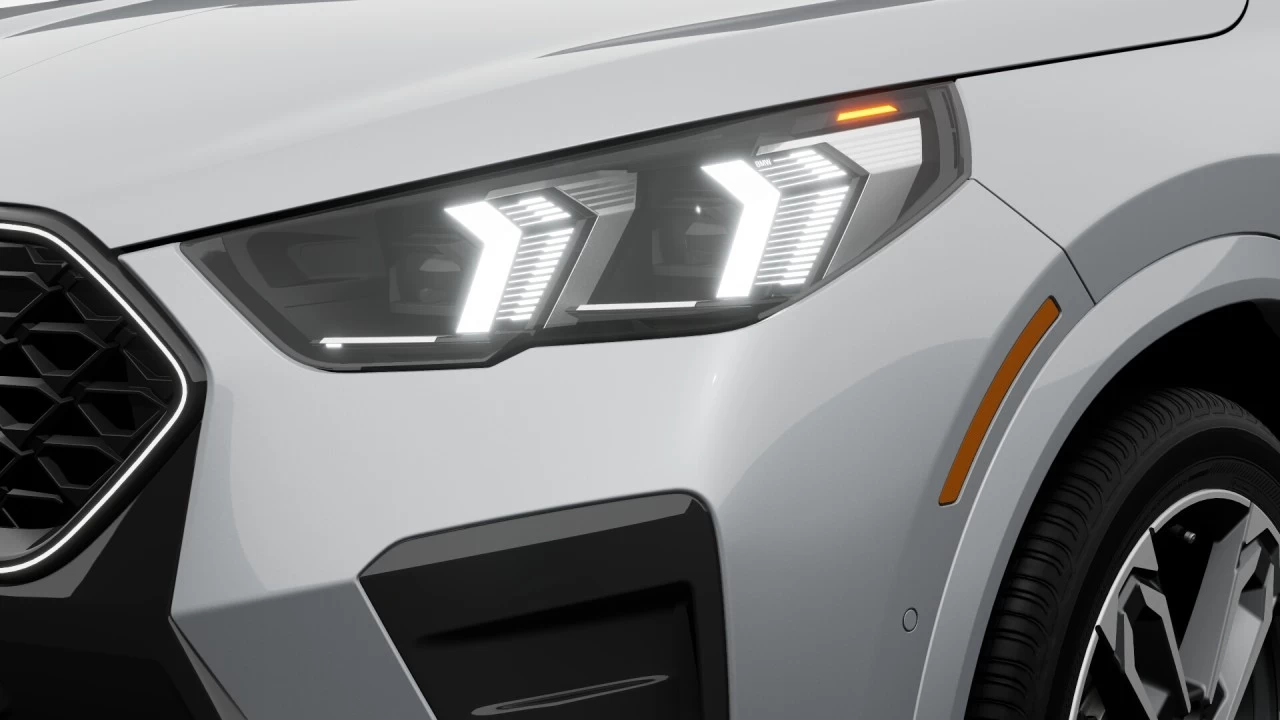 2025 BMW X2 xDrive28i Image principale