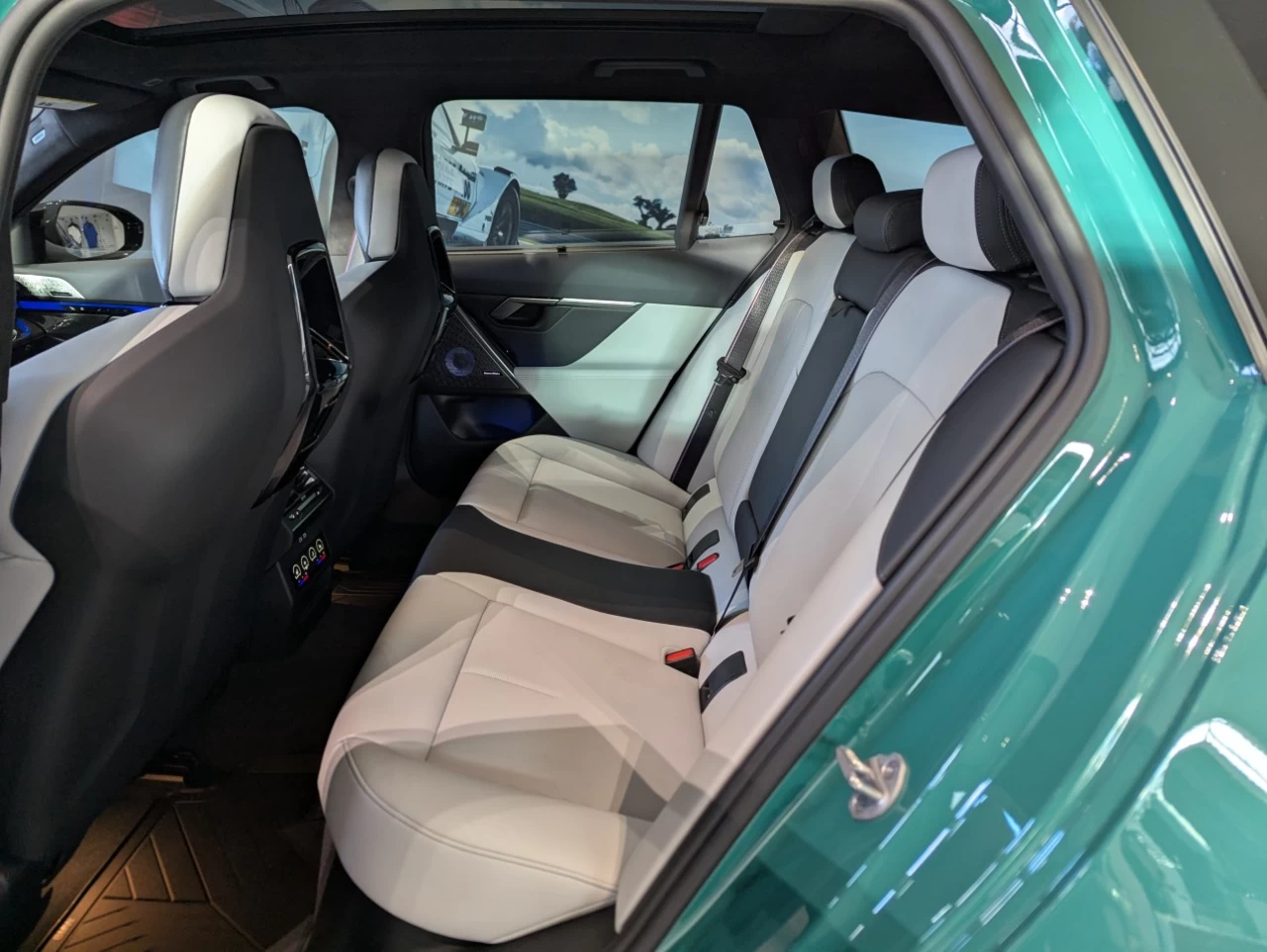 2026 BMW M5 Touring Main Image