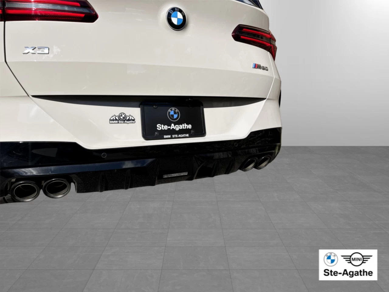 2026 BMW X3 M50 xDrive Main Image