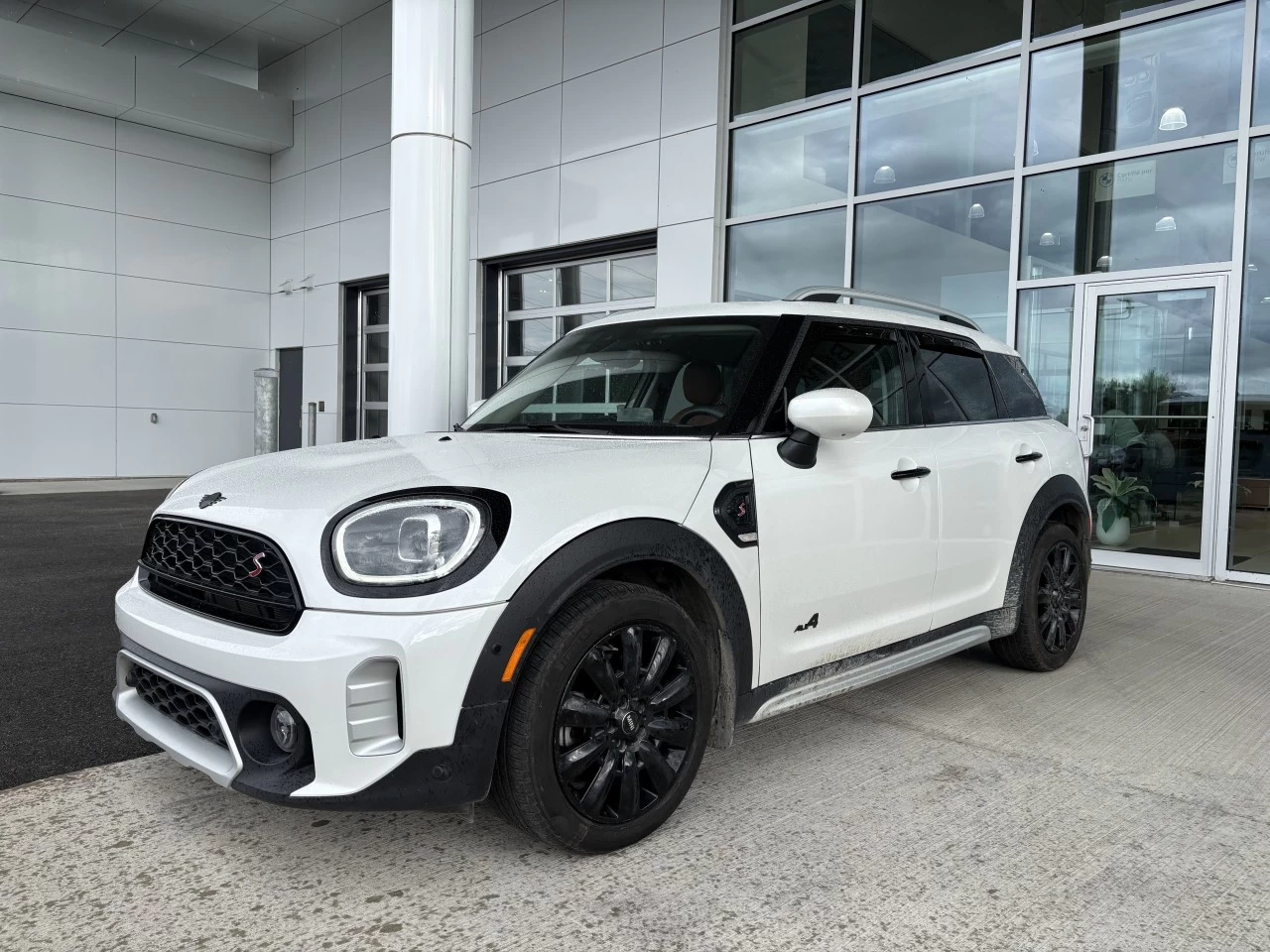 2024 MINI Countryman Cooper S https://www.bmwsteagathe.com/resize/b990ff35b810a3abc0cc817b2ca24889-1