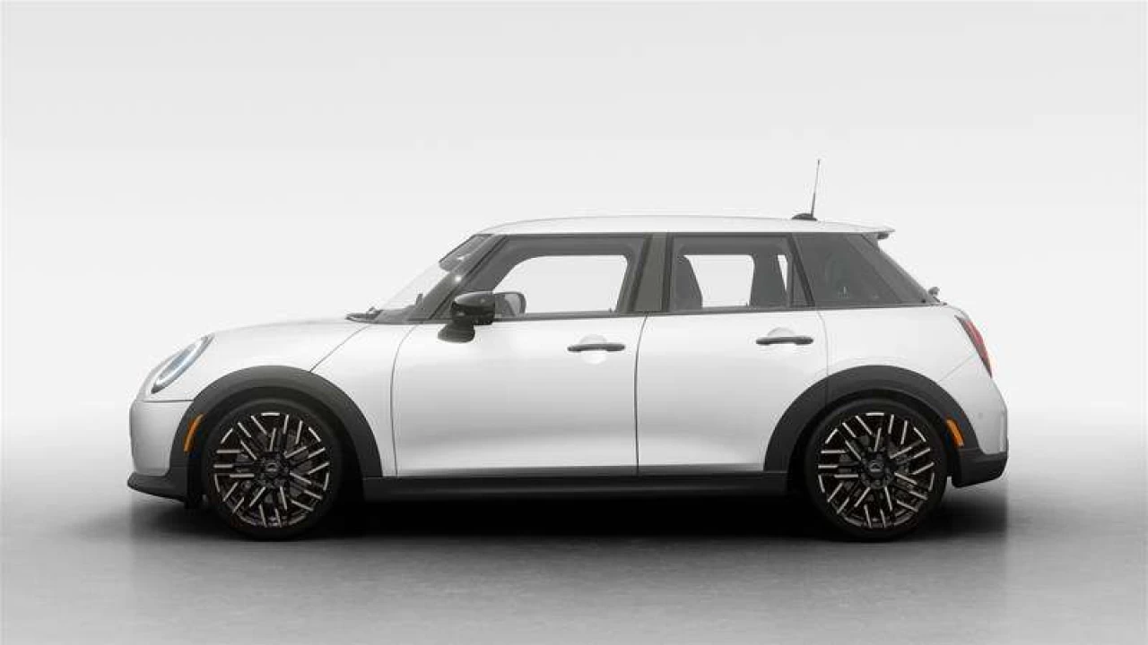 2026 MINI 5 Door Cooper S FWD Image principale