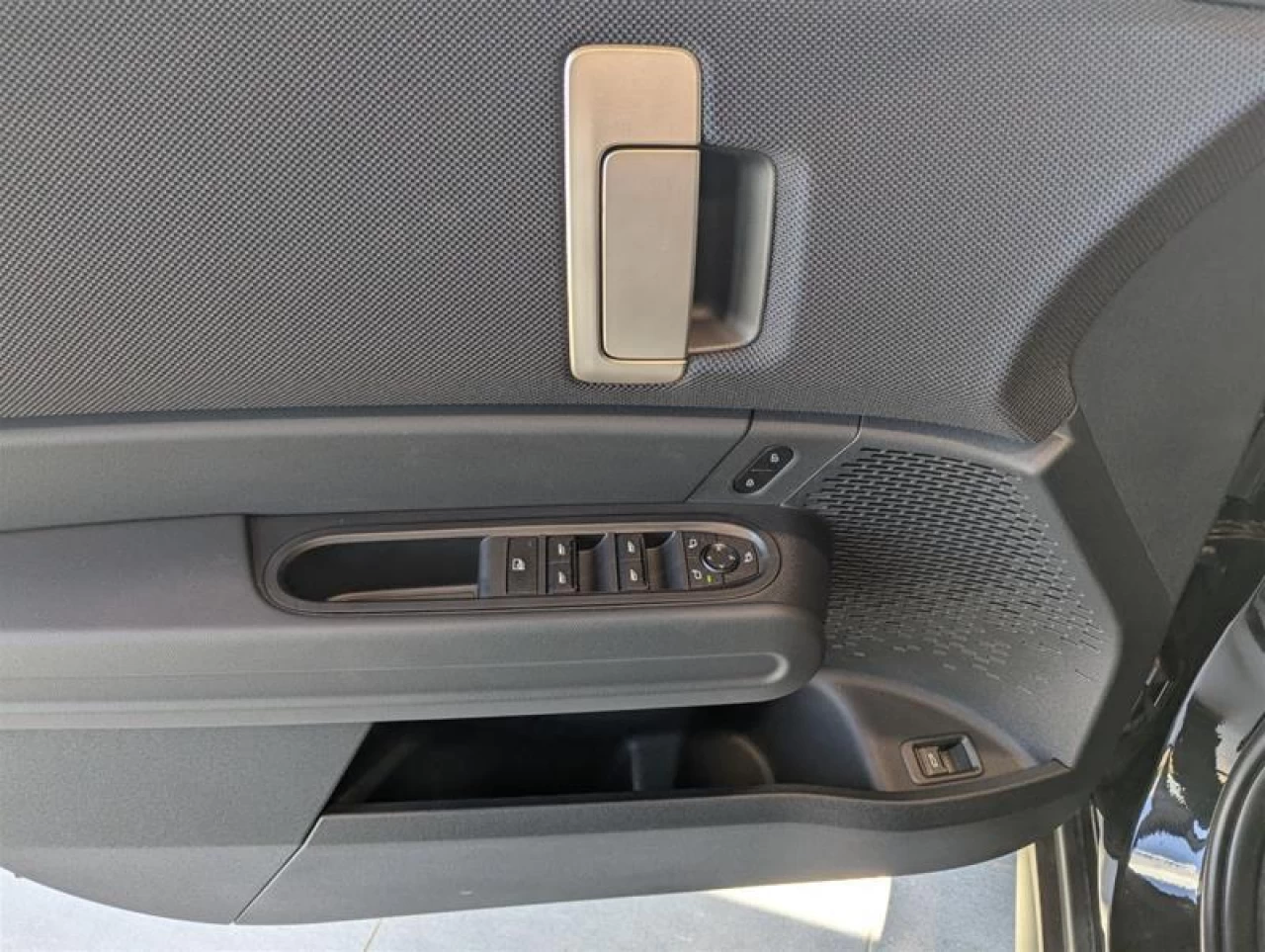 2025 MINI Countryman SE ALL4 Main Image