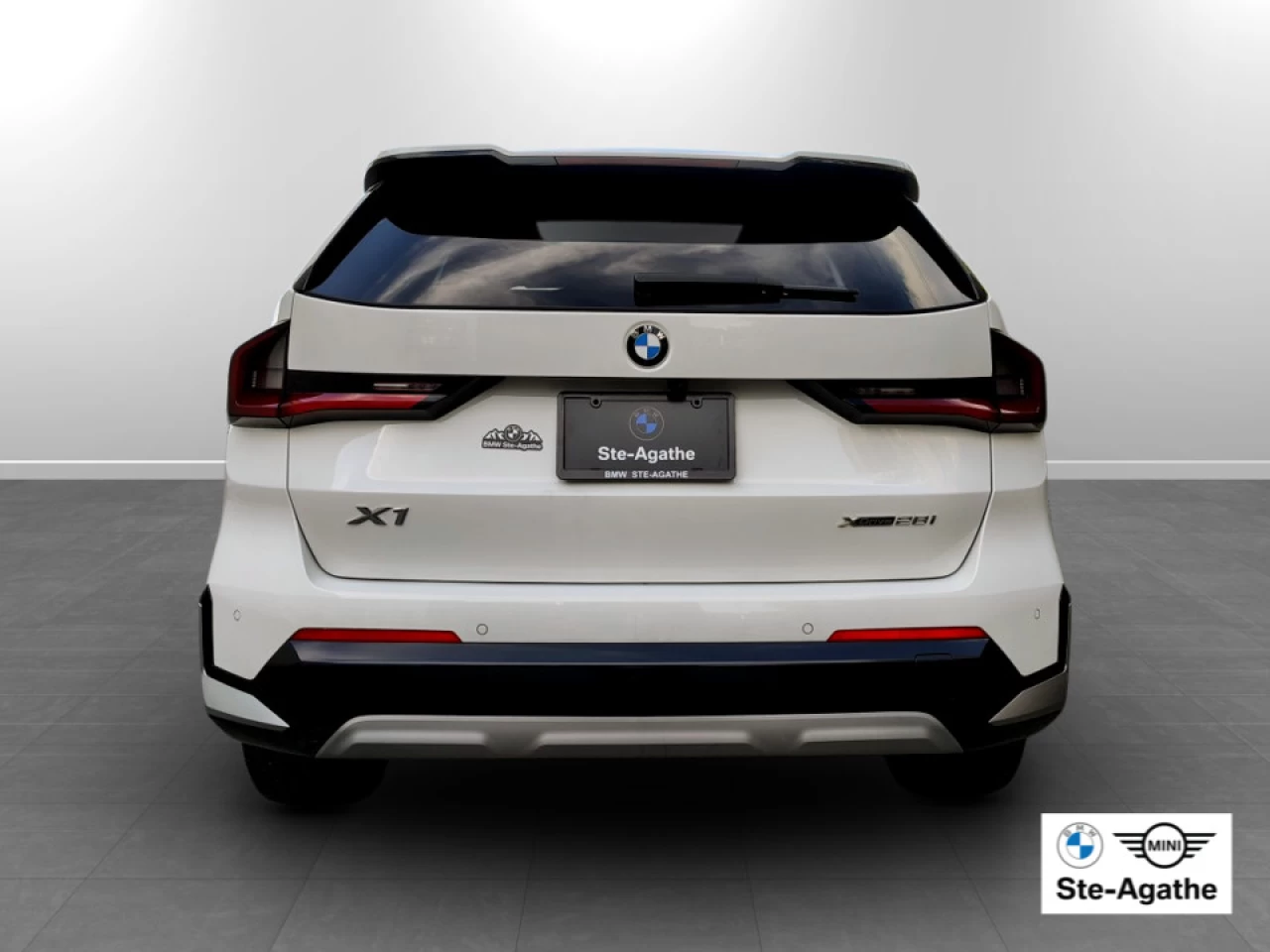 2023 BMW X1 xDrive28i Image principale