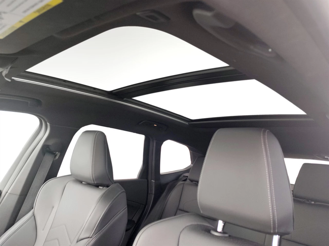 2025 BMW X1 xDrive28i Main Image