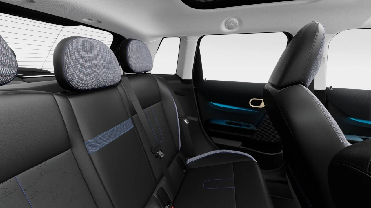 2026 MINI 5 Door Cooper C FWD Main Image