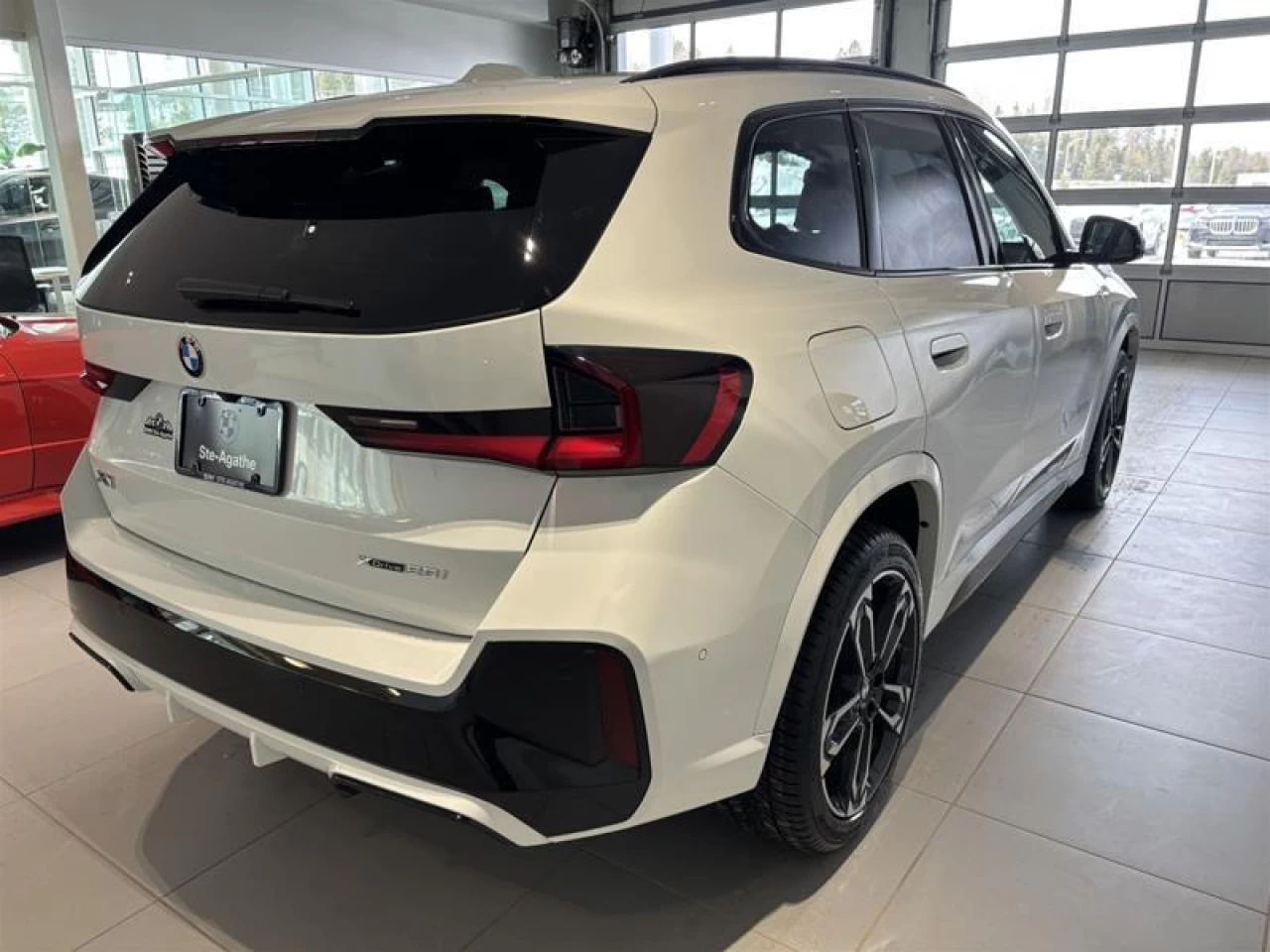 2026 BMW X1 xDrive28i M Sport Edition Main Image