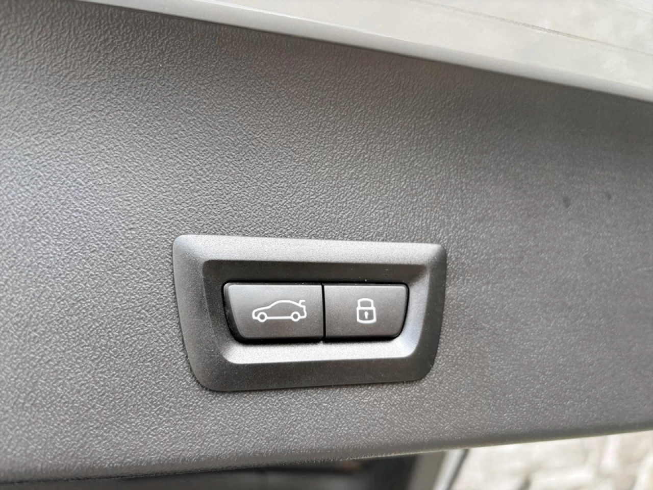 2025 BMW X3 30 xDrive Main Image