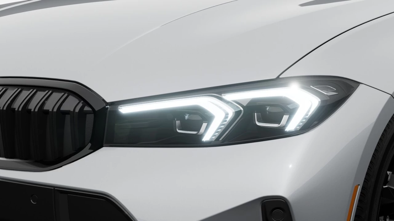 2026 BMW 330I xDrive Sedan Main Image