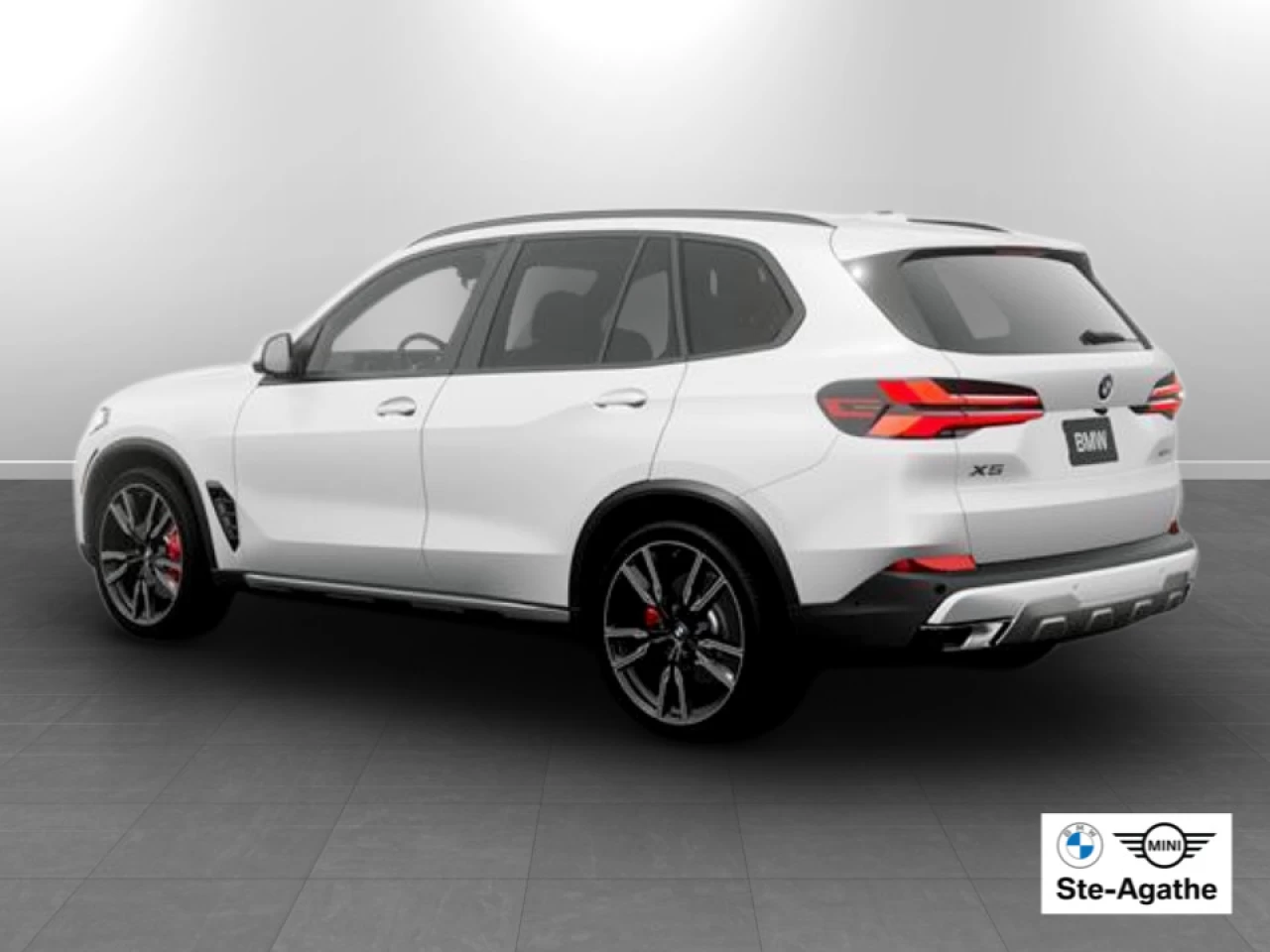 2026 BMW X5 xDrive40i M Sport Edition Main Image