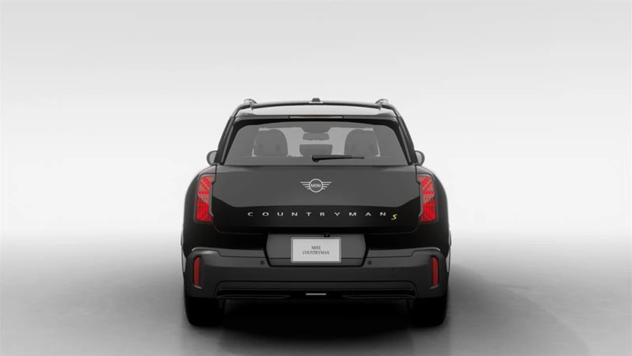 2025 MINI Countryman SE ALL4 Main Image
