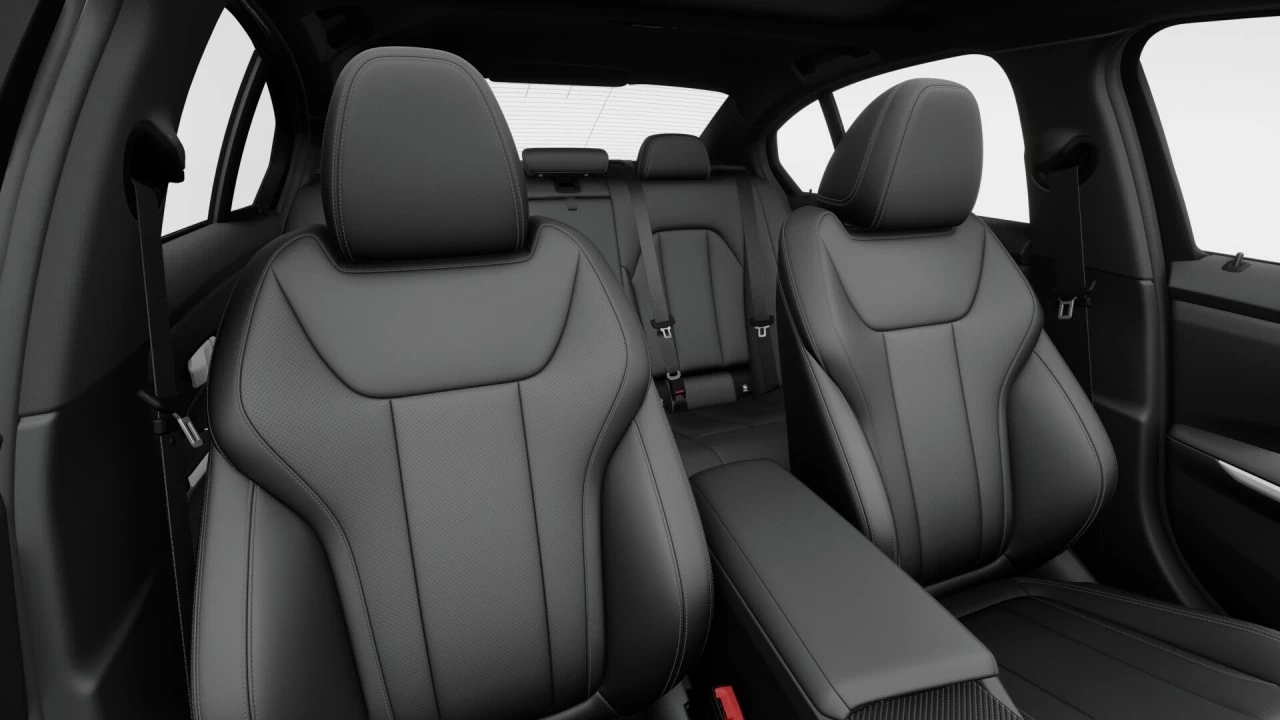 2026 BMW 330I xDrive M Sport Edition Main Image