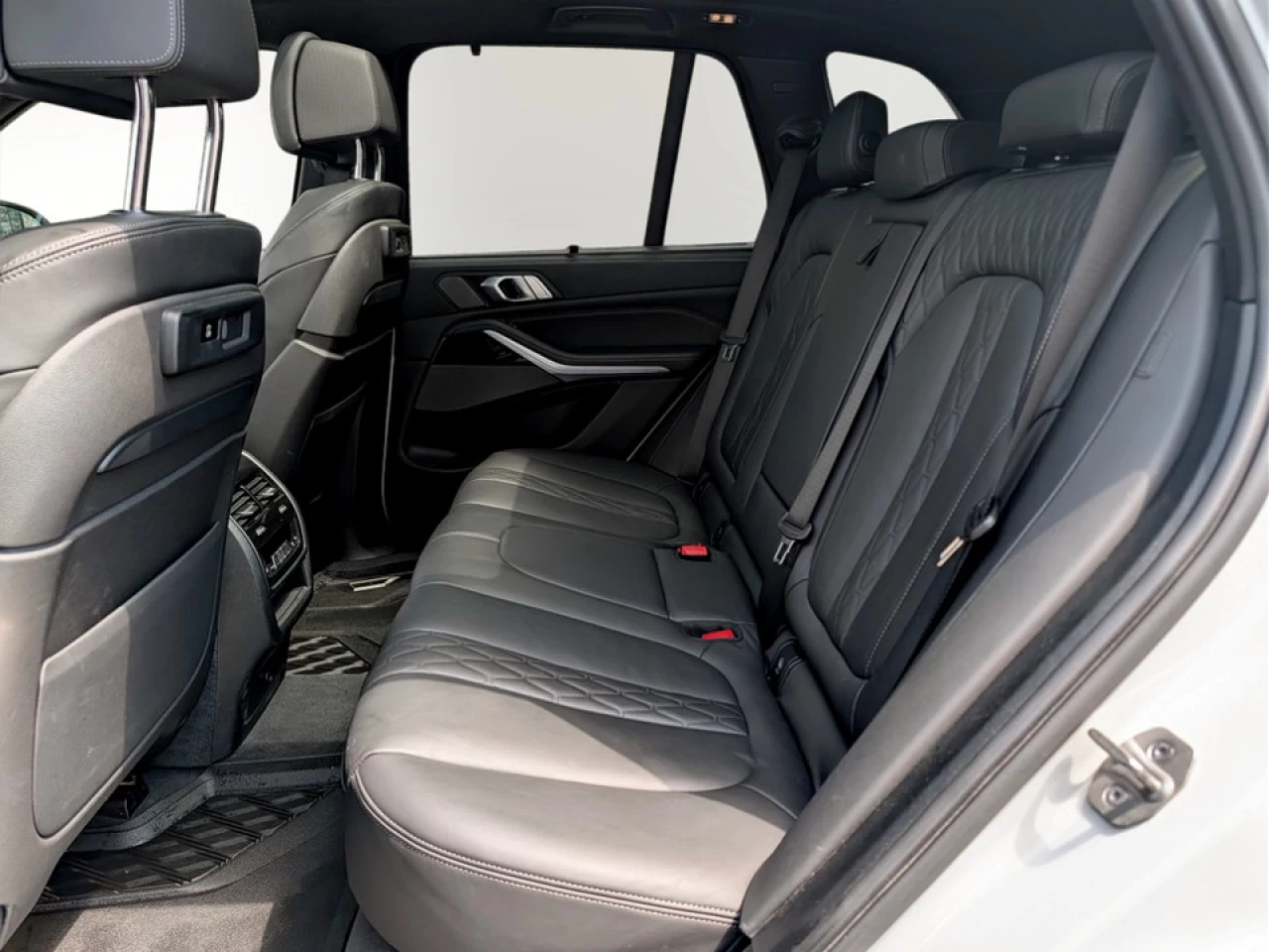 2023 BMW X5 X5 xDrive45e Image principale