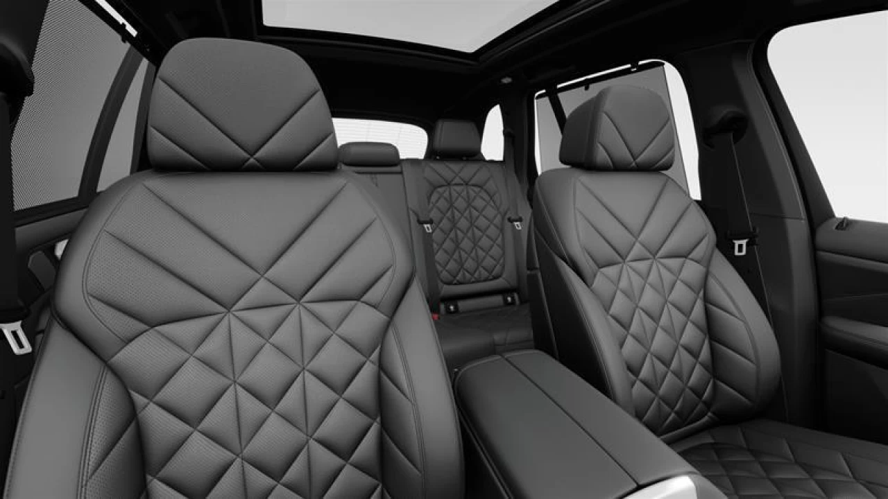 2026 BMW X5 xDrive40i Main Image