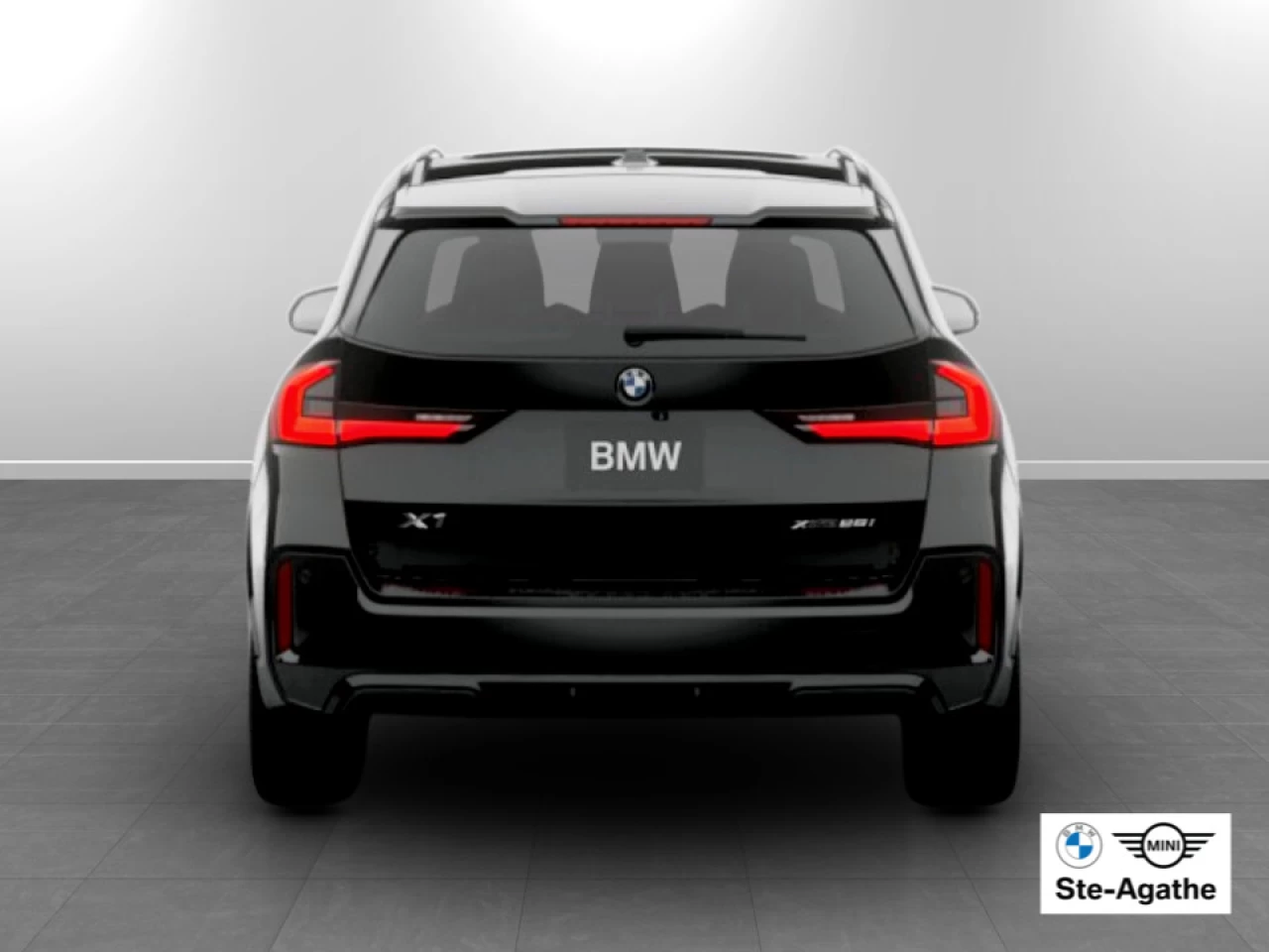 2026 BMW X1 xDrive Main Image