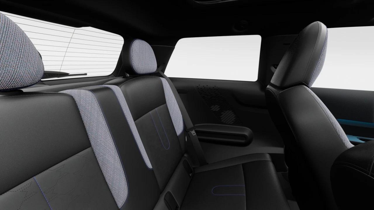2026 MINI 3 Door
                                                    Cooper C FWD Main Image