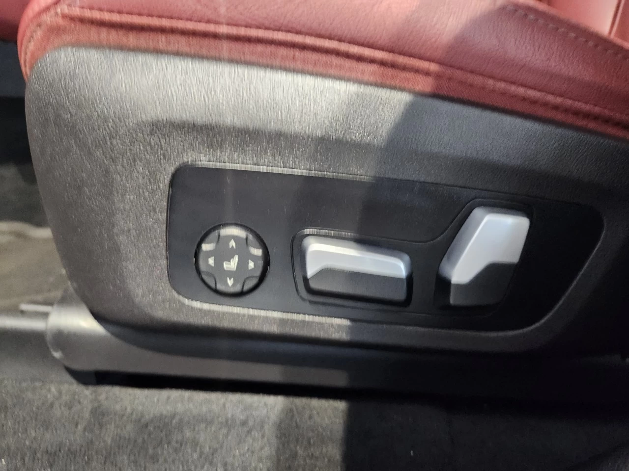 2023 BMW X4 M40i Main Image