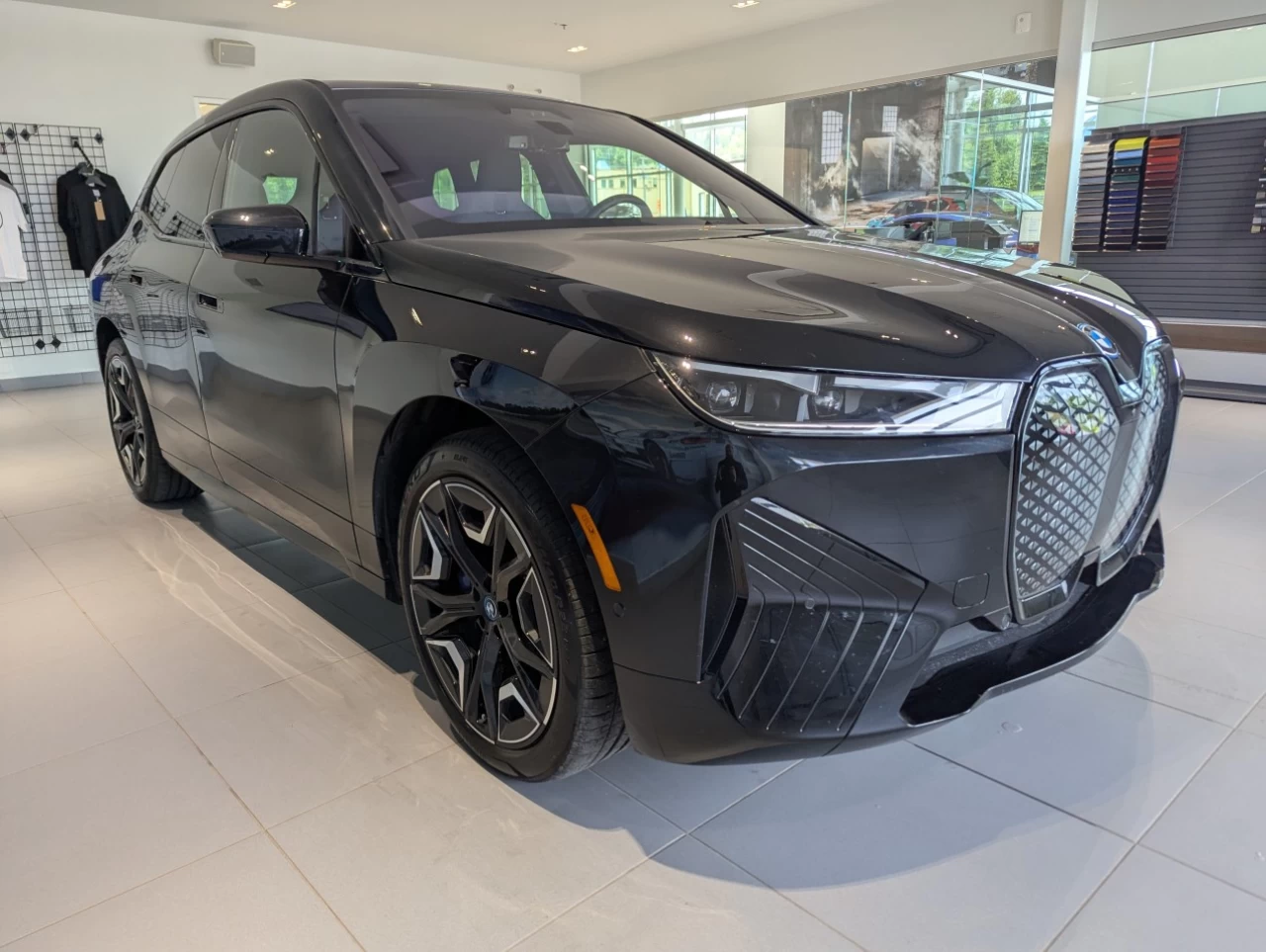 2025 BMW iX xDrive40 Edition Image principale