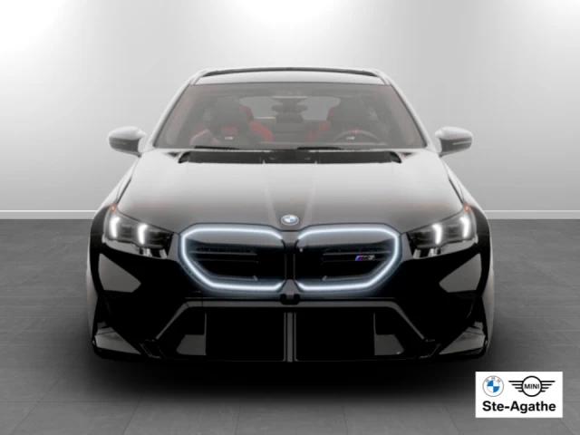 BMW M5 Touring 2027