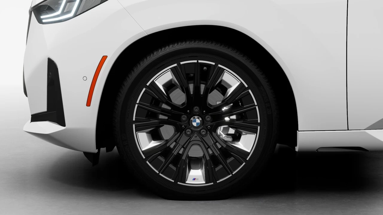 2025 BMW X3 30 xDrive Main Image