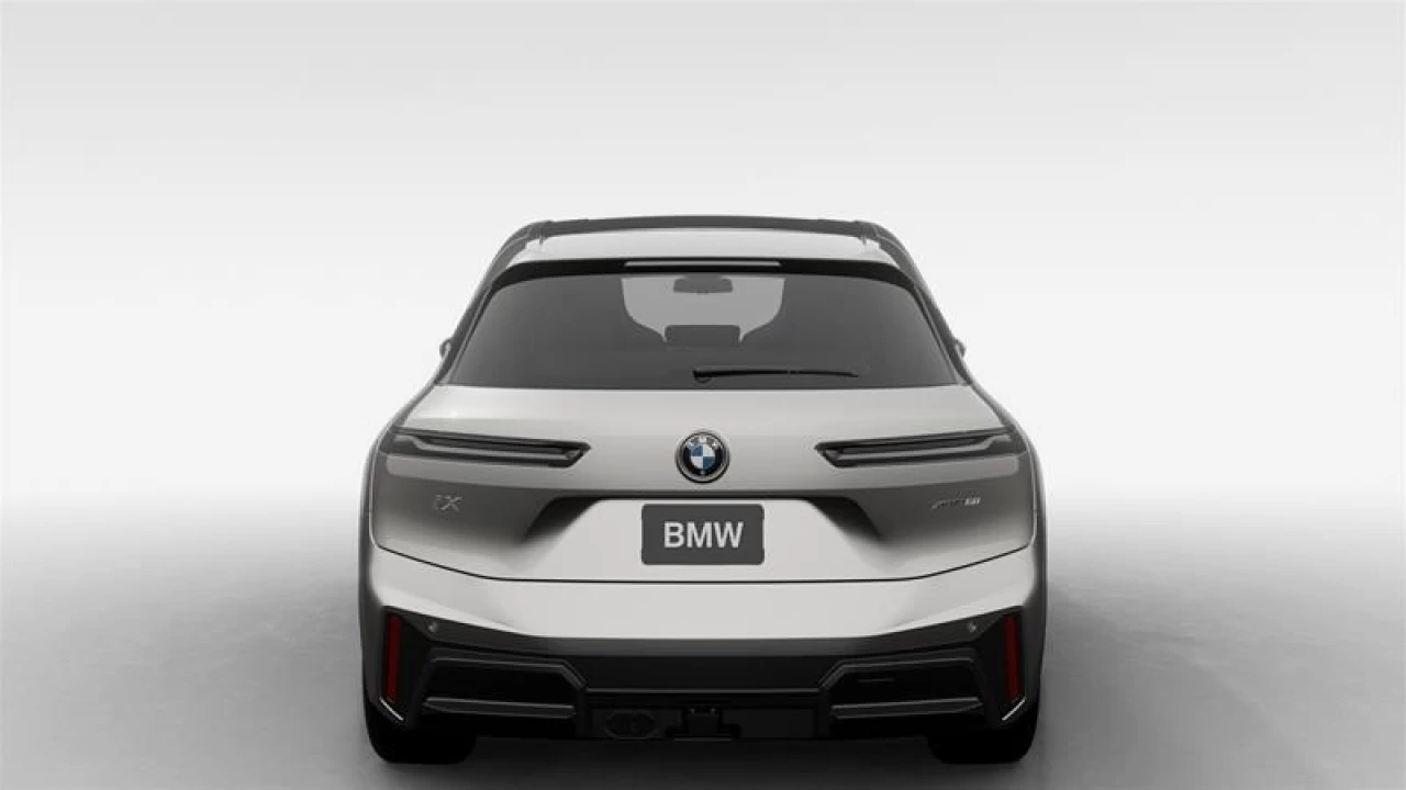 2026 BMW iX xDrive60 Main Image