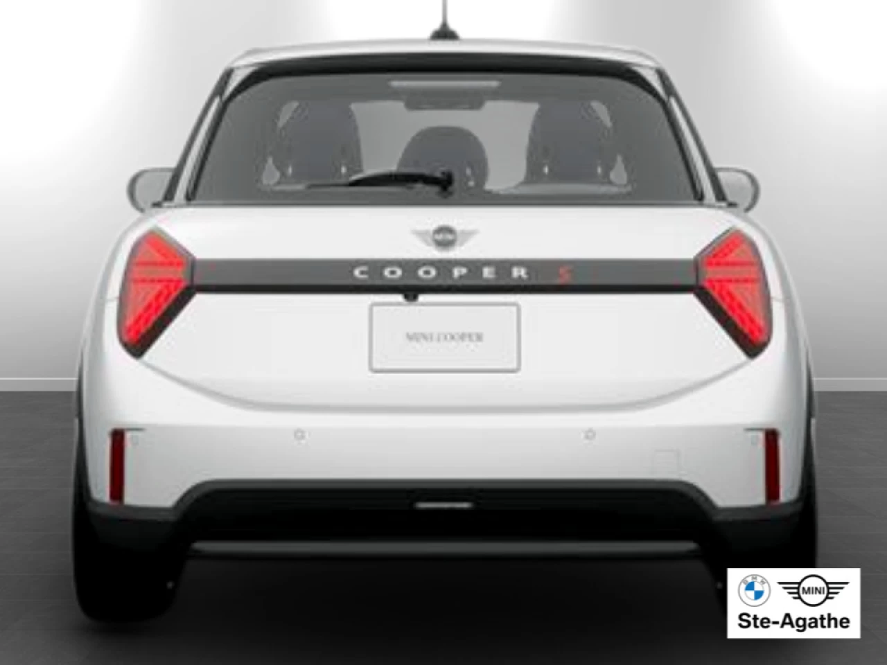 2026 MINI 5 Door Cooper S Main Image