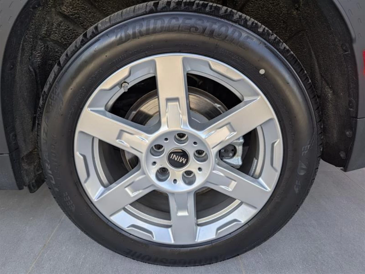 2025 MINI Countryman SE ALL4 Main Image