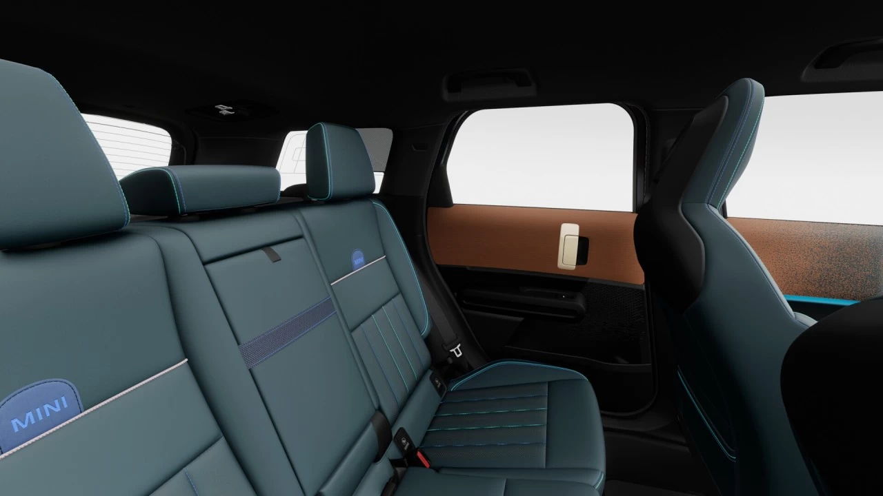 2026 MINI Countryman Cooper S ALL4 Main Image