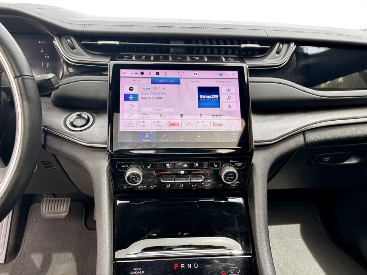 2022 Jeep Grand Cherokee 4xe Overland Main Image