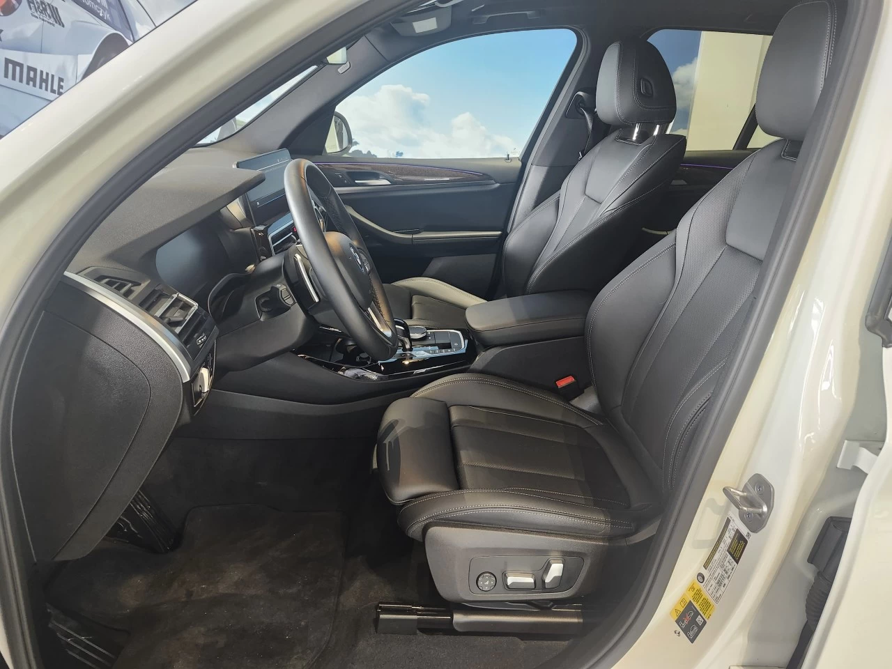 2023 BMW X3 X3 xDrive30e Main Image