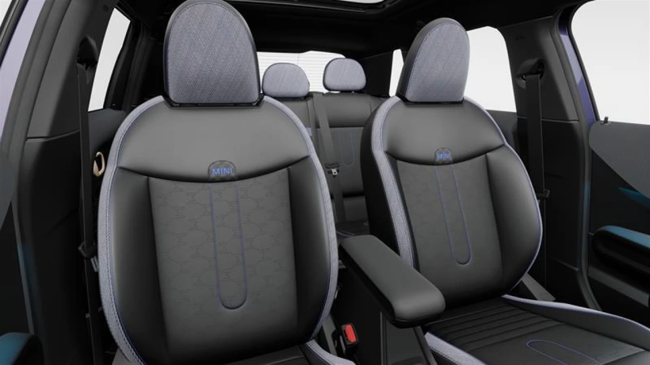 2026 MINI 5 Door Cooper C FWD Main Image