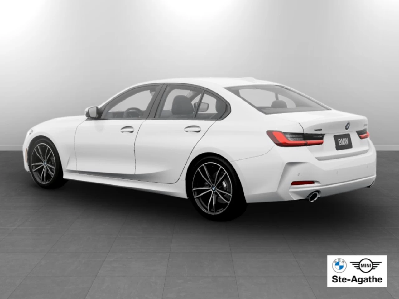 2026 BMW 3 Series xDrive Main Image