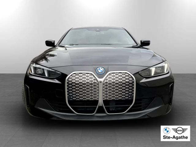 BMW i4 xDrive40 2025