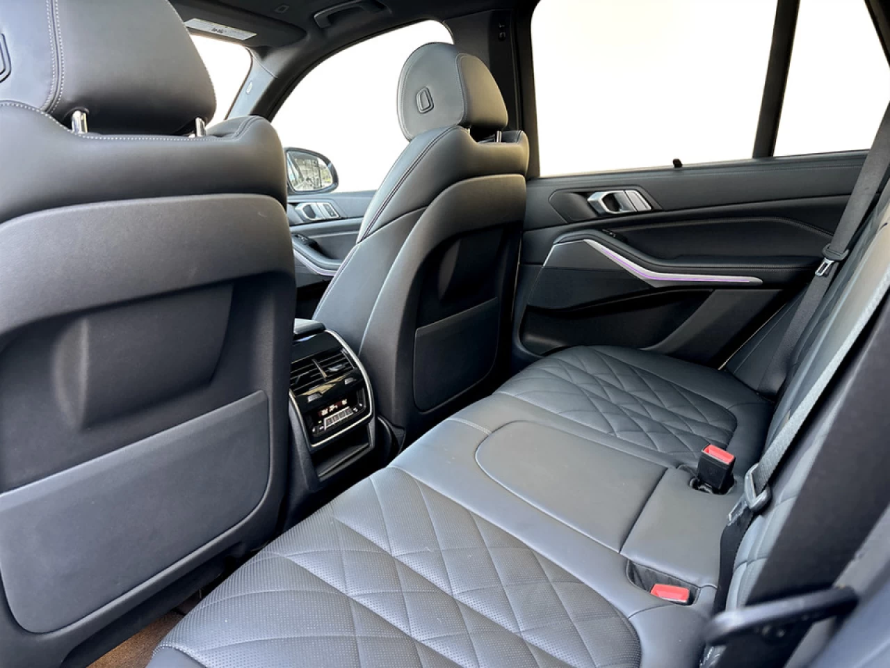 2023 BMW X5 xDrive40i Main Image
