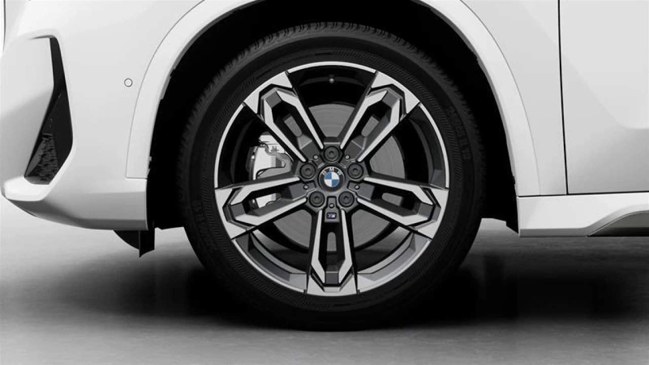 2026 BMW X1 xDrive28i M Sport Edition Image principale