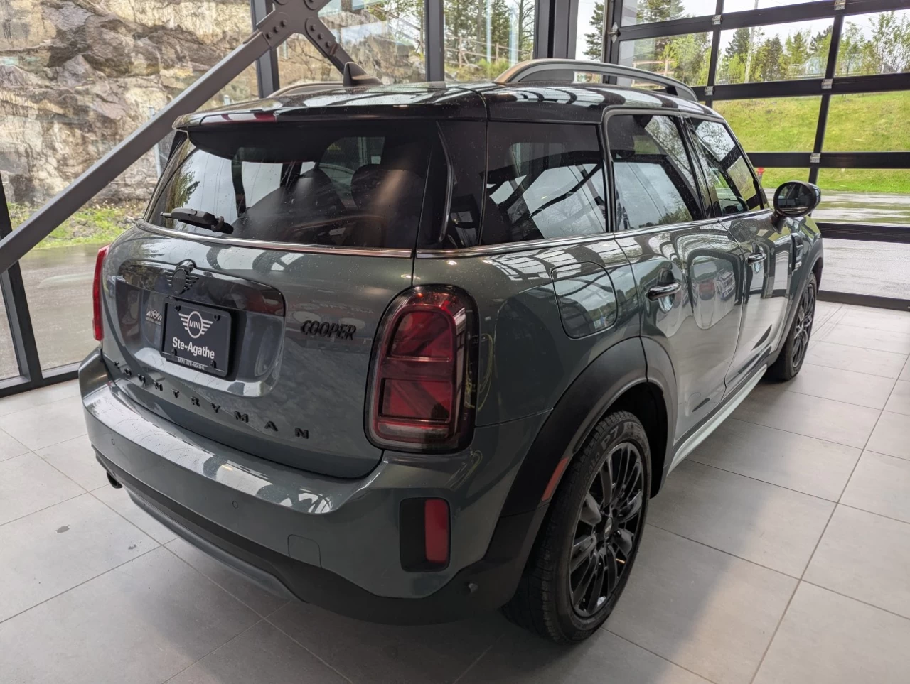 2023 Mini Cooper Countryman Cooper Main Image