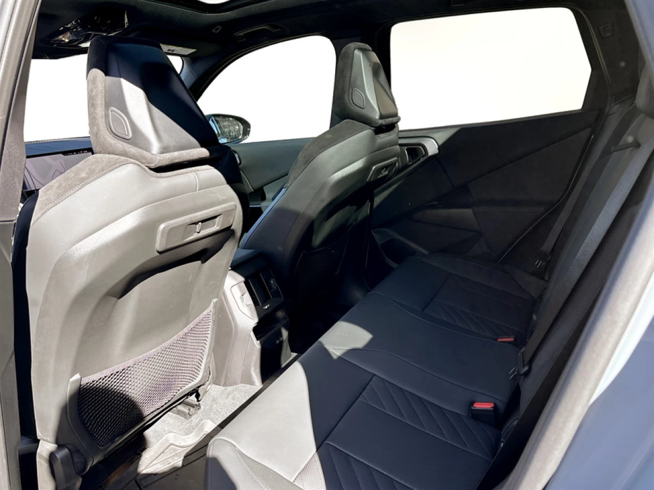 2025 BMW X3 M50 xDrive Main Image