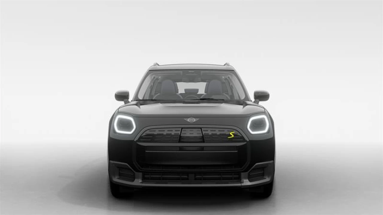 2025 MINI Countryman SE ALL4 Main Image