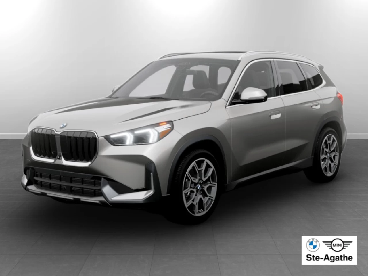 2027 BMW X1 xDrive Main Image