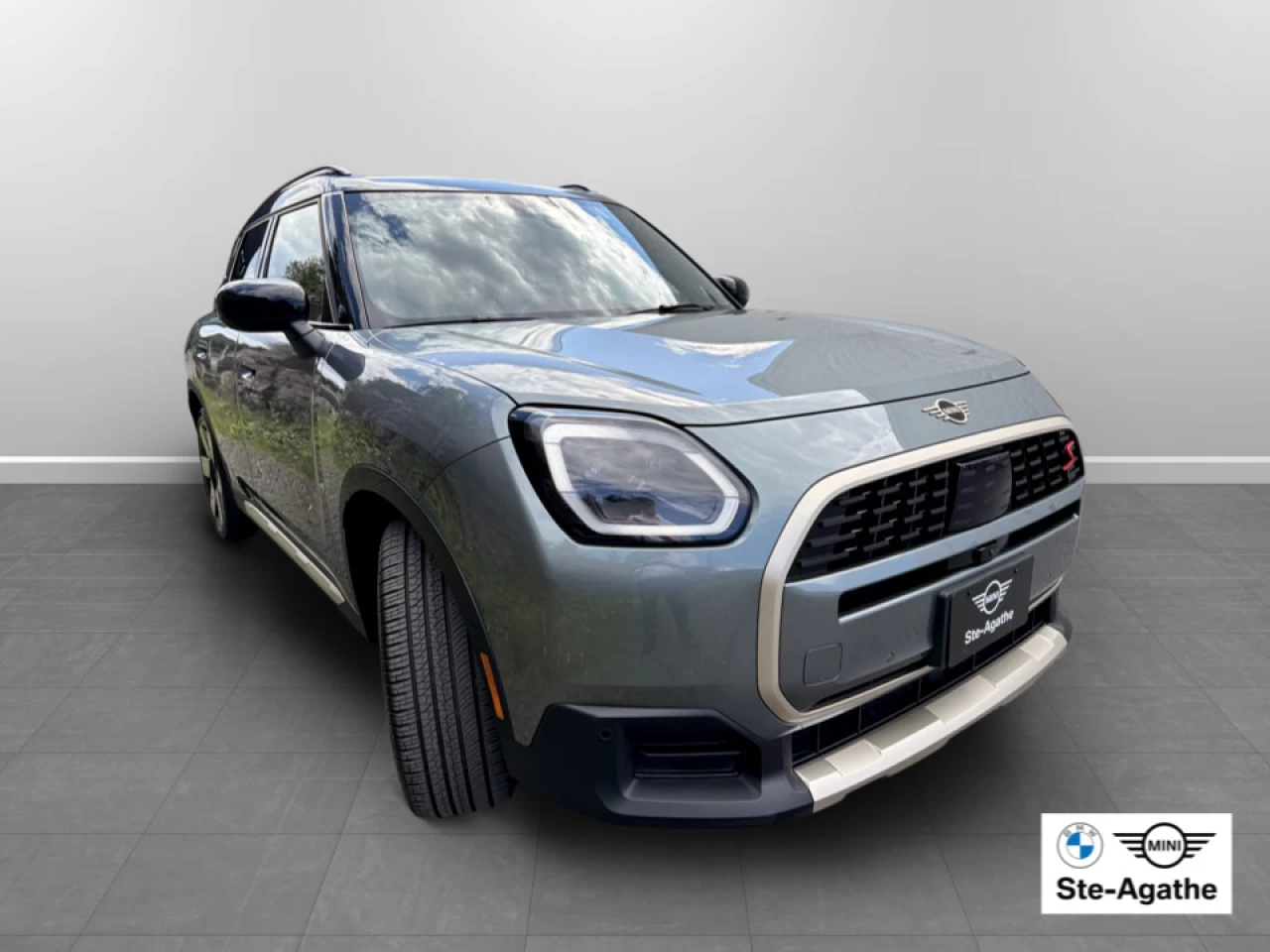 2025 Mini Cooper Countryman Cooper S Main Image