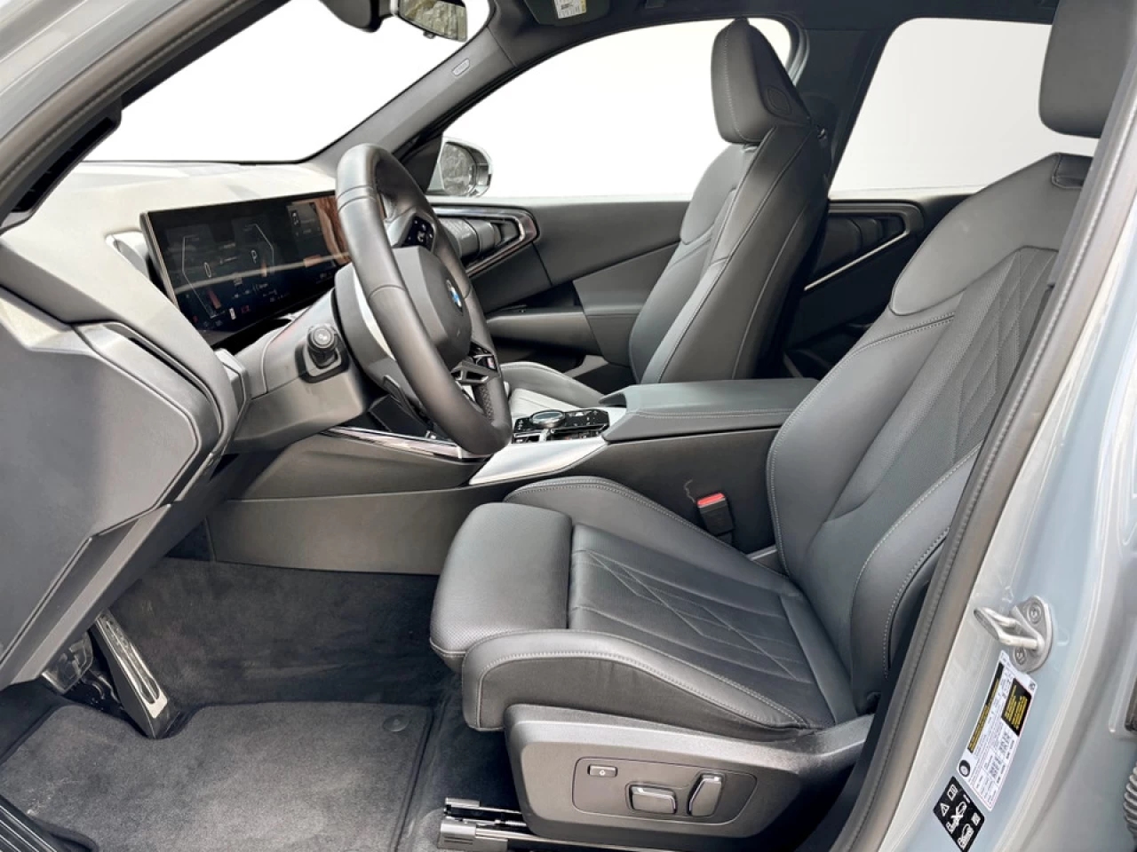 2025 BMW X3 30 xDrive Main Image