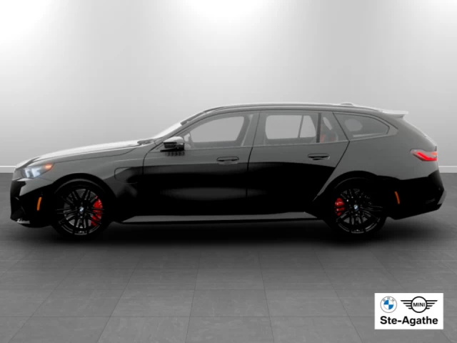 BMW M5 Touring 2027