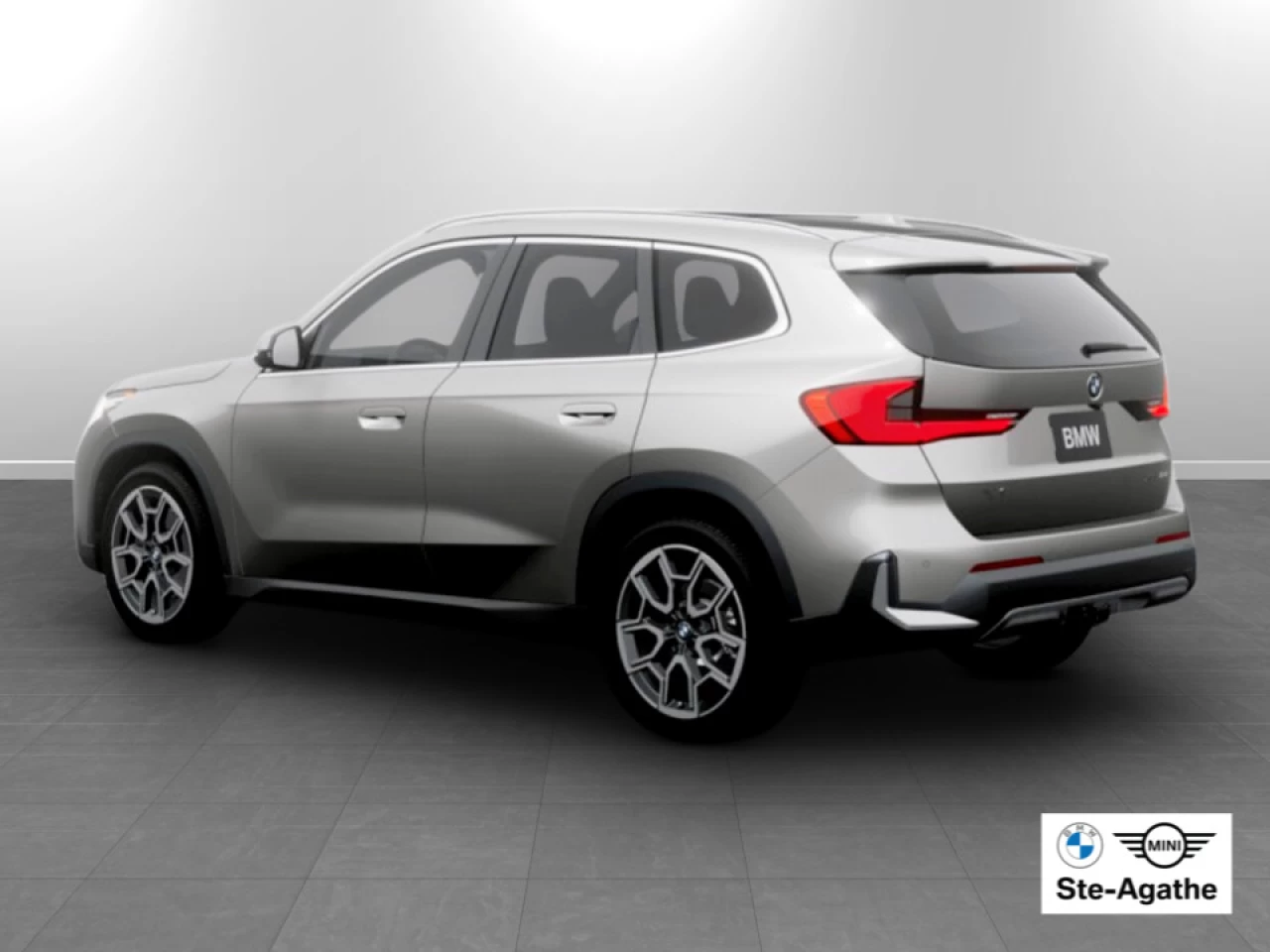 2027 BMW X1 xDrive28i Image principale