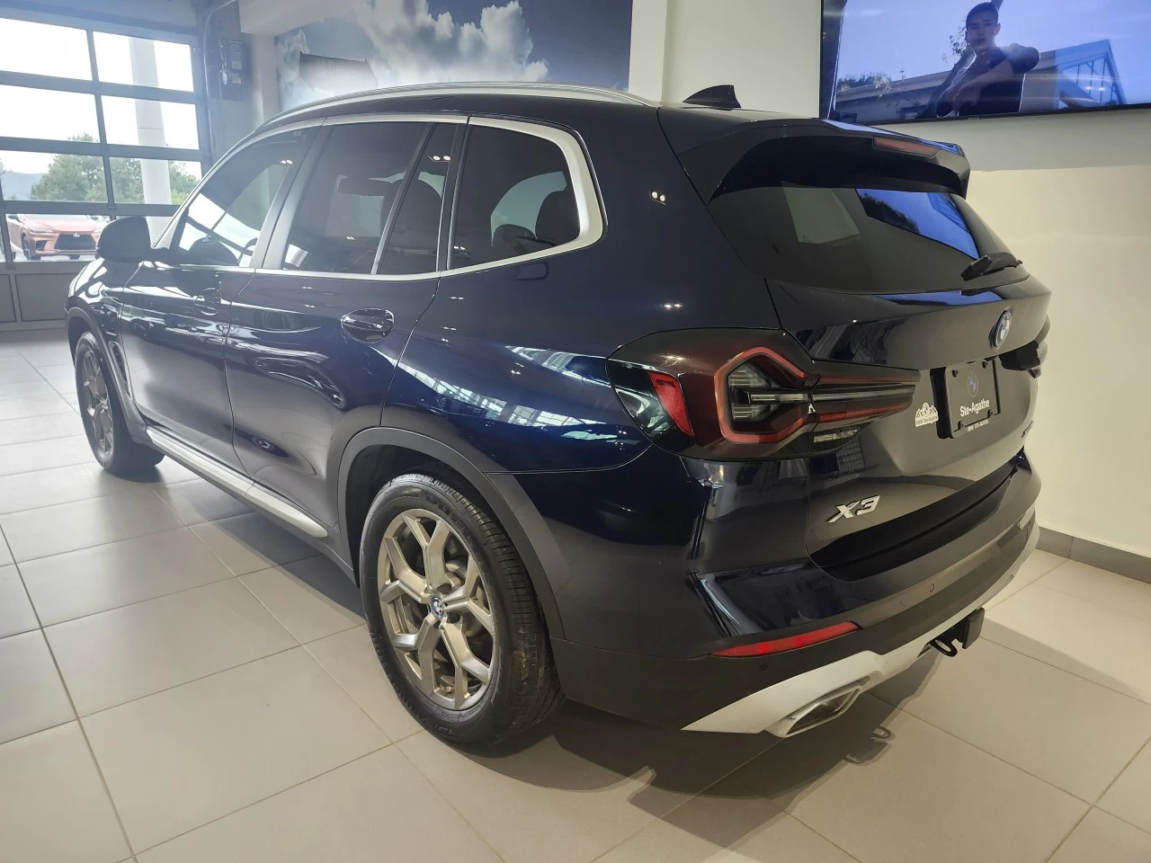 2023 BMW X3 X3 xDrive30e Main Image
