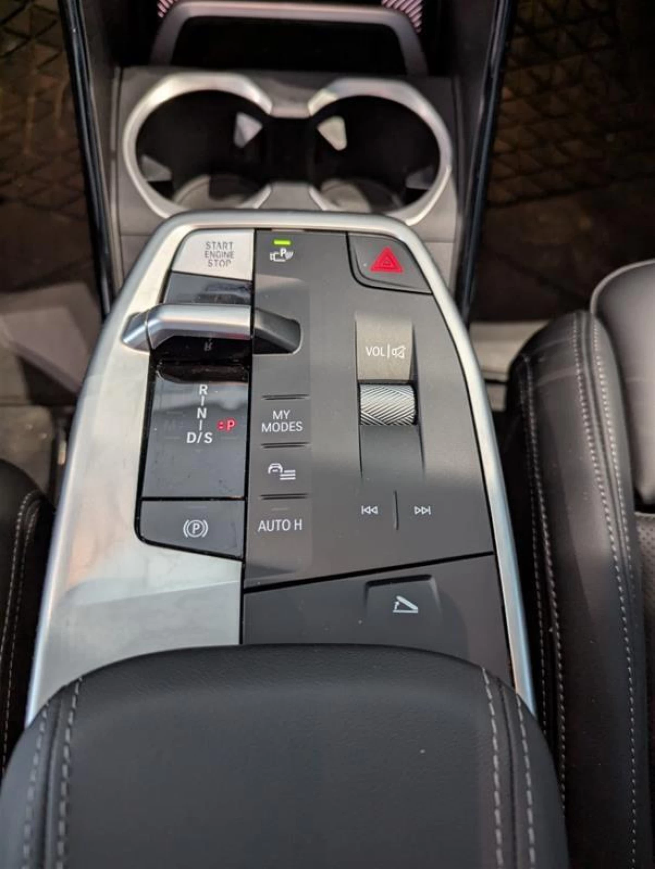 2025 BMW X1 xDrive28i Main Image